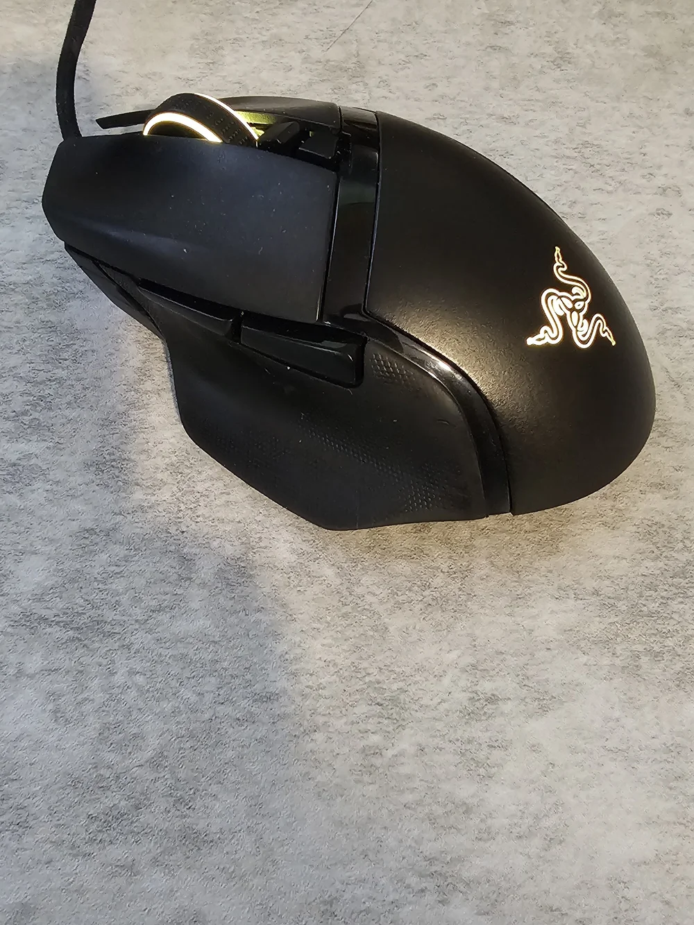 Razer Basilisk V2 20,000 DPI,Black Gaming Mouse with Pink RGB Logo and Scroll